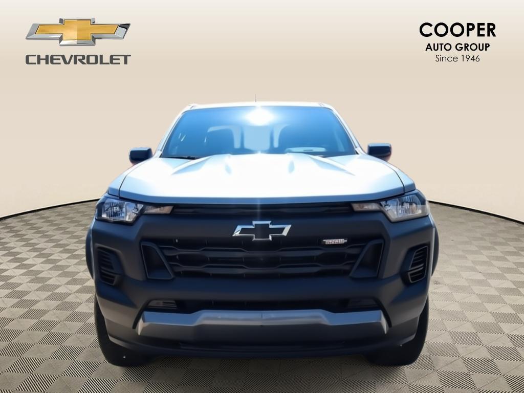 new 2026 Chevrolet Colorado car, priced at $43,014
