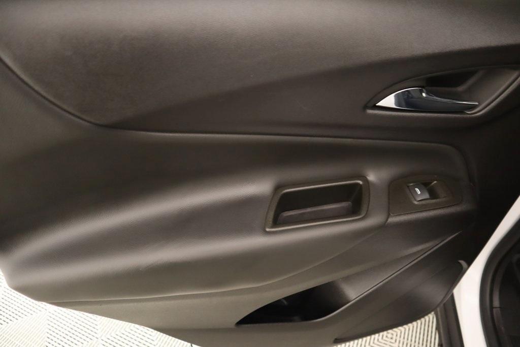 used 2023 Chevrolet Equinox car, priced at $23,999