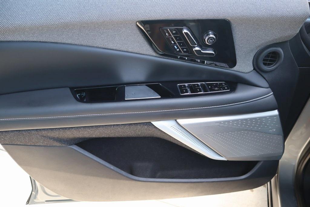 new 2025 Cadillac OPTIQ car, priced at $54,822