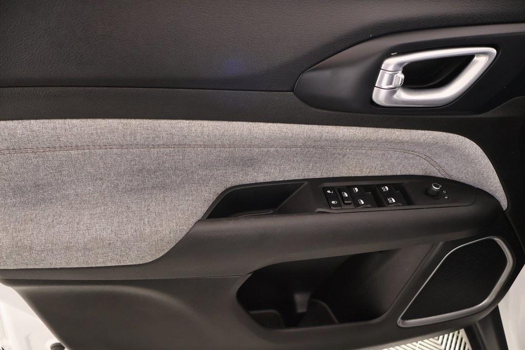 used 2023 Jeep Compass car, priced at $20,835