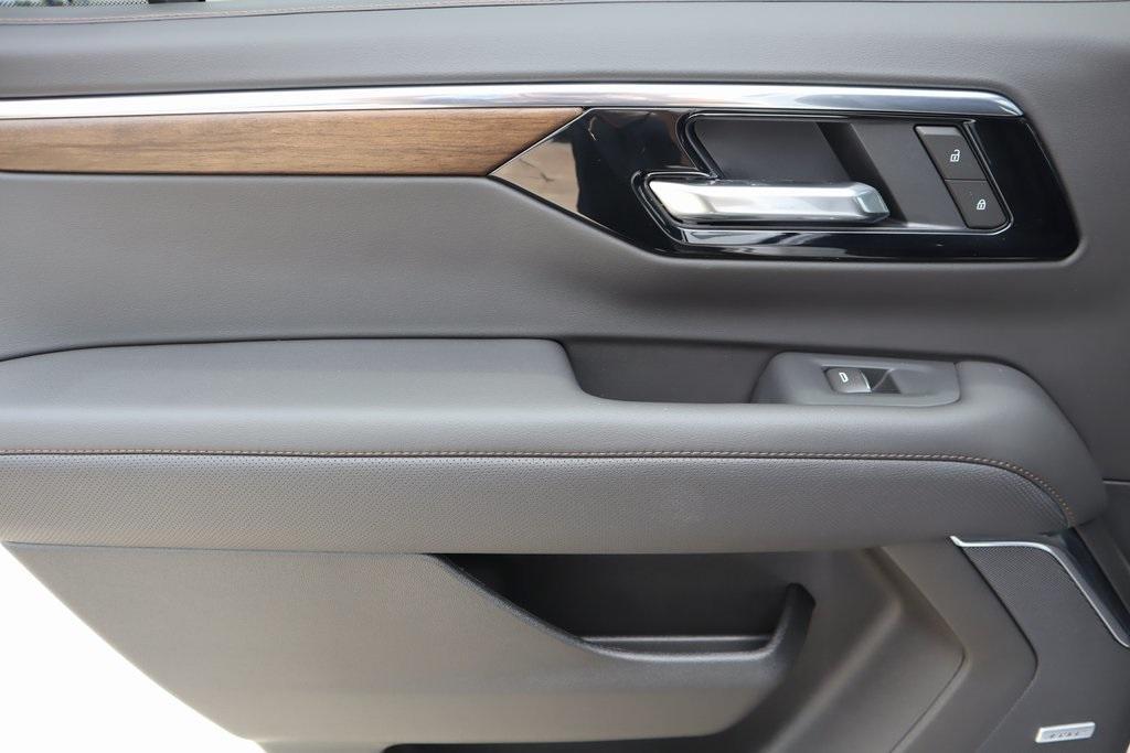new 2025 Chevrolet Tahoe car, priced at $95,045