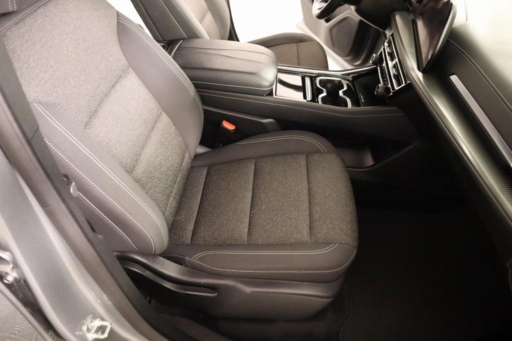 used 2024 Chevrolet Traverse car, priced at $39,999