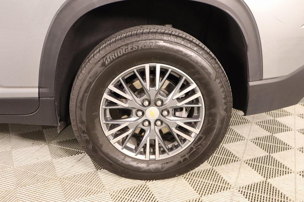 used 2024 Chevrolet Traverse car, priced at $39,999