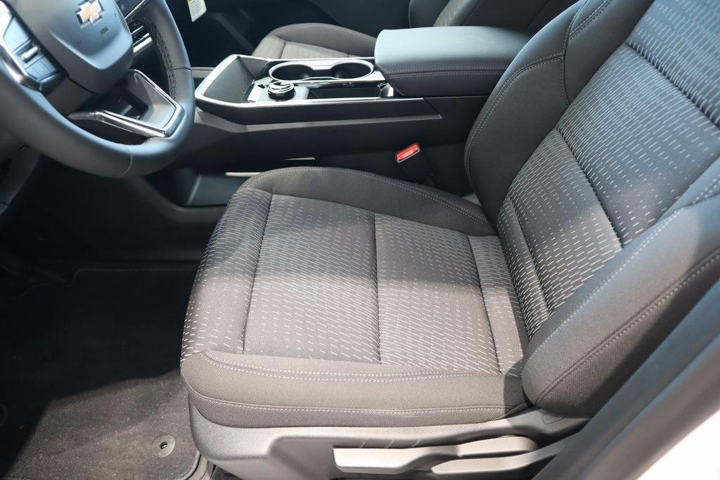 new 2026 Chevrolet Equinox car, priced at $29,403