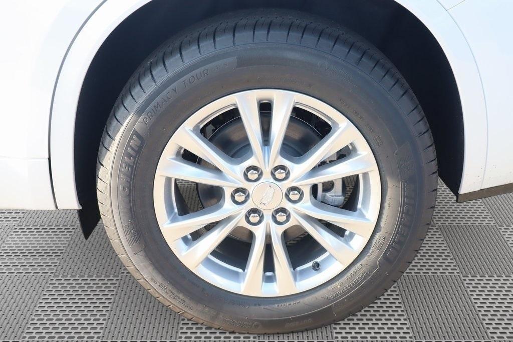 new 2025 Cadillac XT6 car, priced at $52,375
