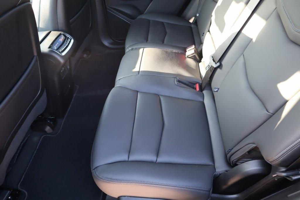 new 2025 Cadillac XT6 car, priced at $52,375