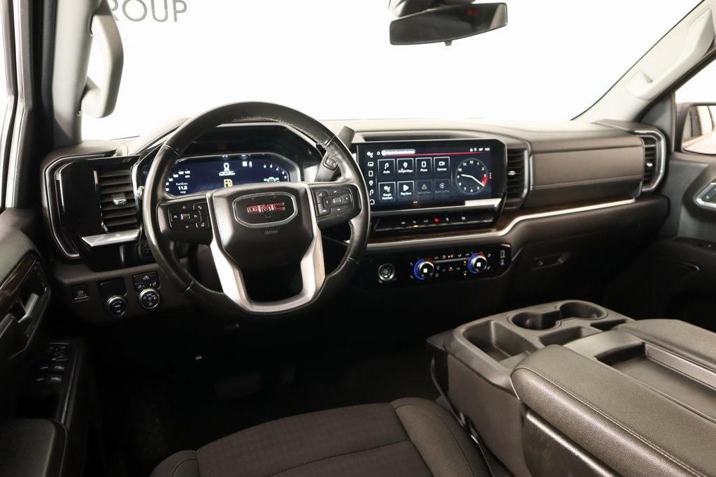 used 2023 GMC Sierra 1500 car, priced at $33,962