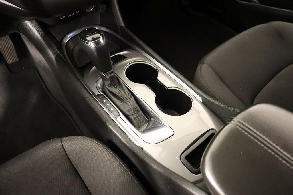 used 2020 Chevrolet Malibu car, priced at $15,736