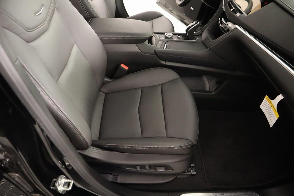 used 2025 Cadillac XT5 car, priced at $51,687