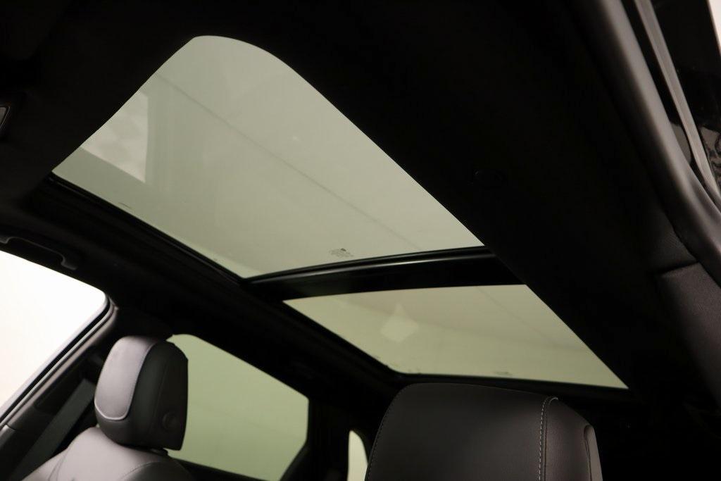 used 2025 Cadillac XT5 car, priced at $51,687
