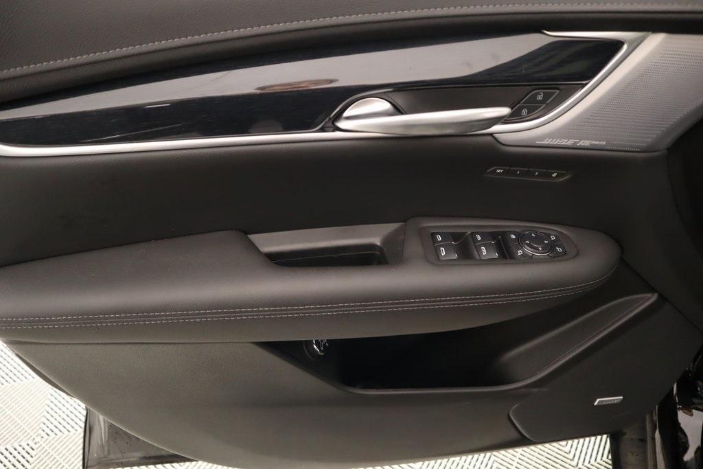 used 2025 Cadillac XT5 car, priced at $51,687