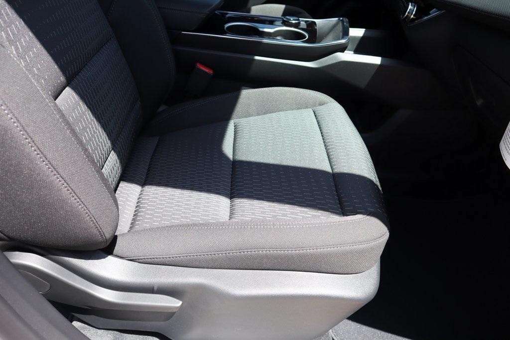 new 2026 Chevrolet Equinox car, priced at $28,116