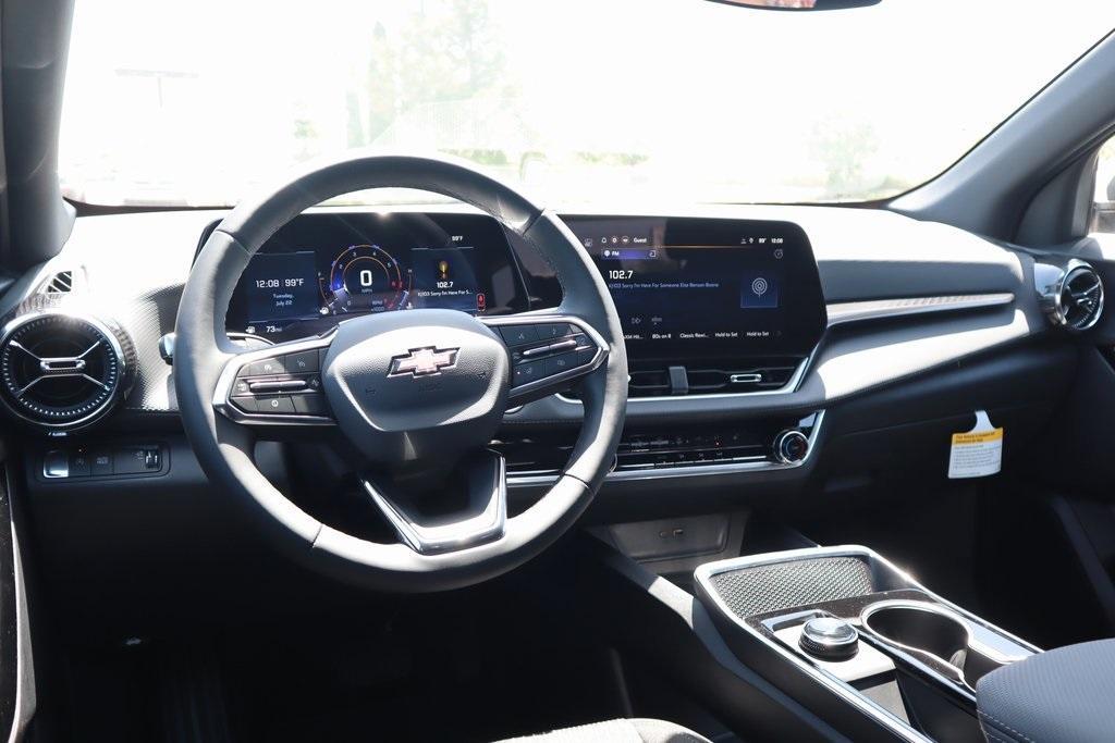 new 2026 Chevrolet Equinox car, priced at $28,116