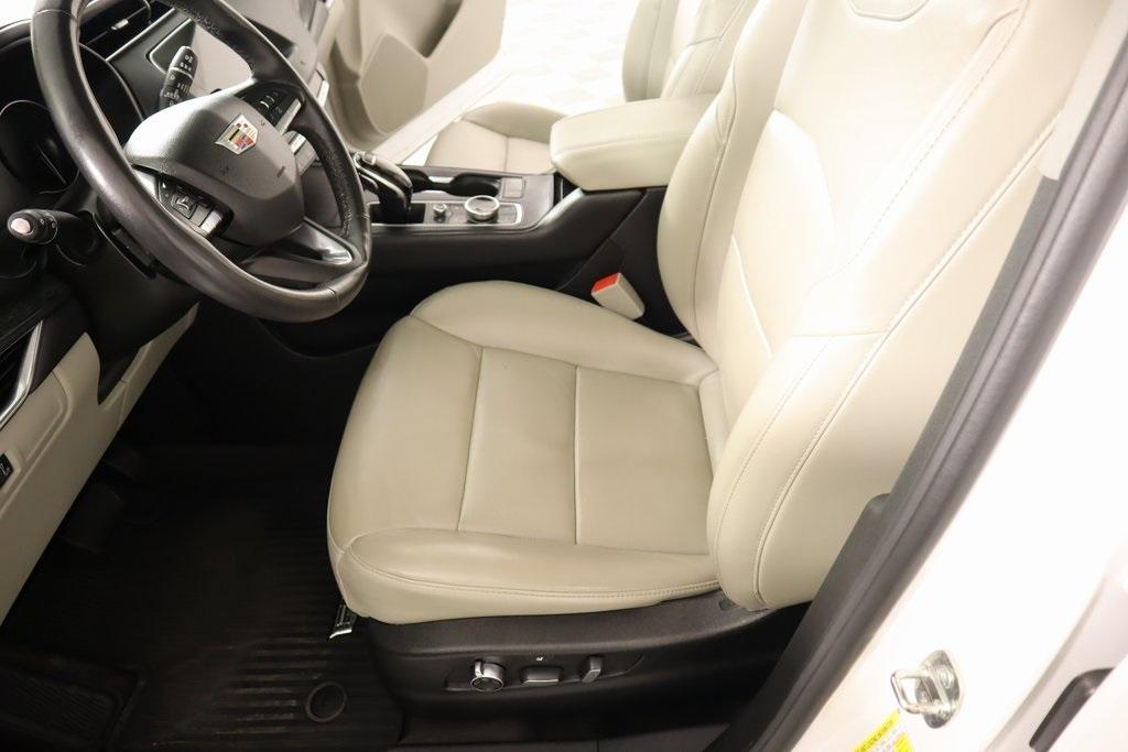 used 2020 Cadillac XT4 car, priced at $18,999