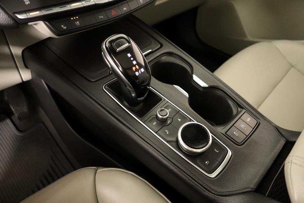 used 2020 Cadillac XT4 car, priced at $18,999