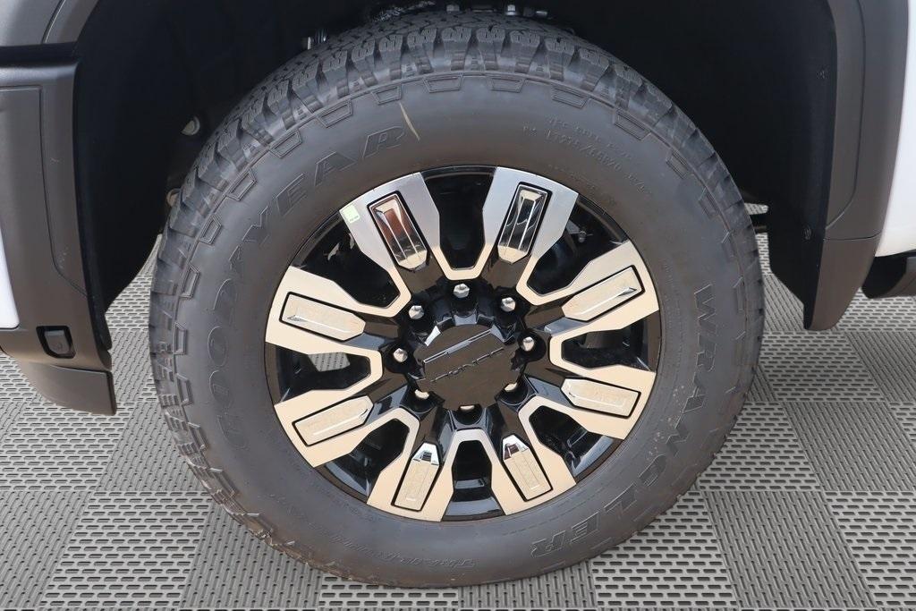 new 2025 GMC Sierra 2500 car, priced at $81,358