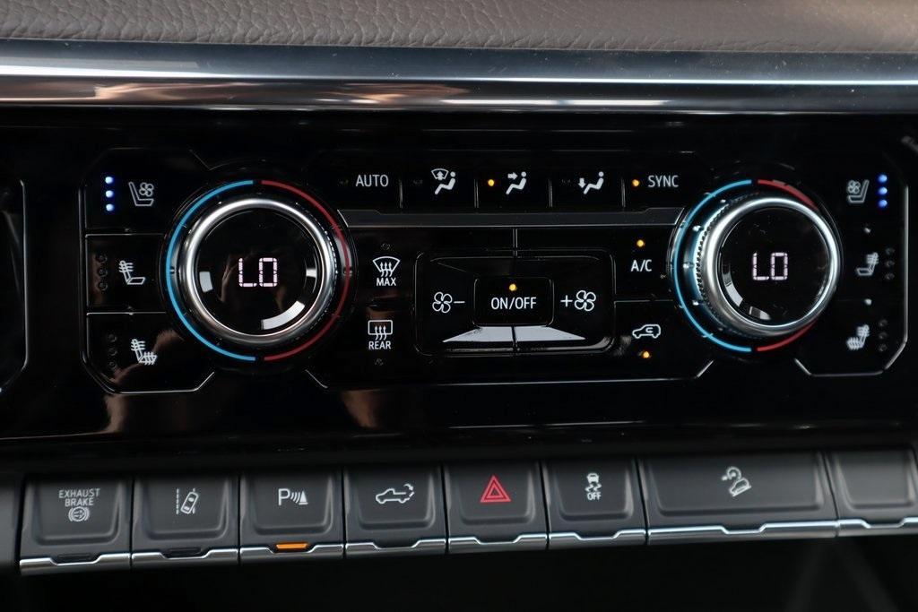 new 2025 GMC Sierra 2500 car, priced at $81,358