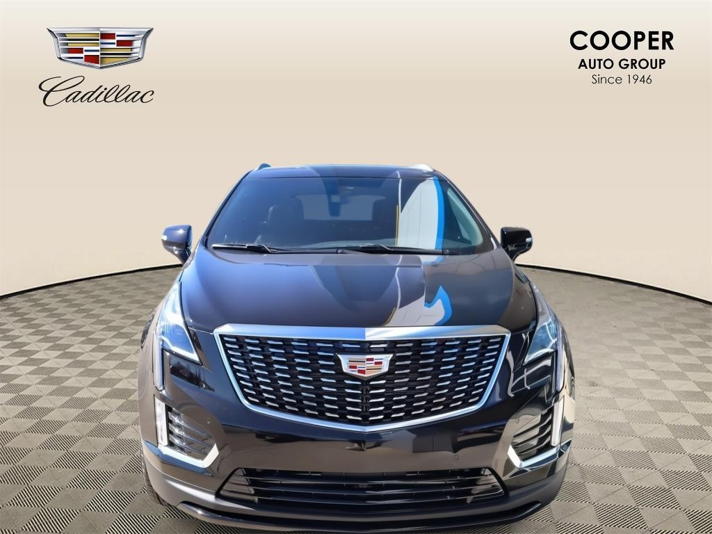 new 2025 Cadillac XT5 car, priced at $40,648