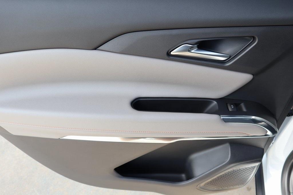 new 2025 Chevrolet Traverse car, priced at $40,678