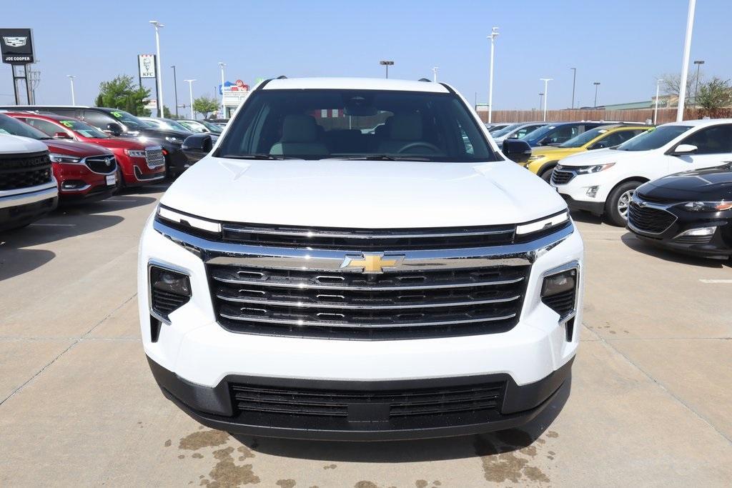 new 2025 Chevrolet Traverse car, priced at $40,678