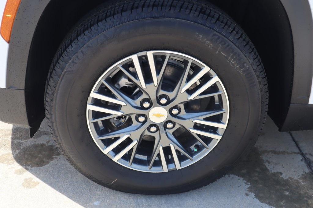 new 2025 Chevrolet Traverse car, priced at $40,678