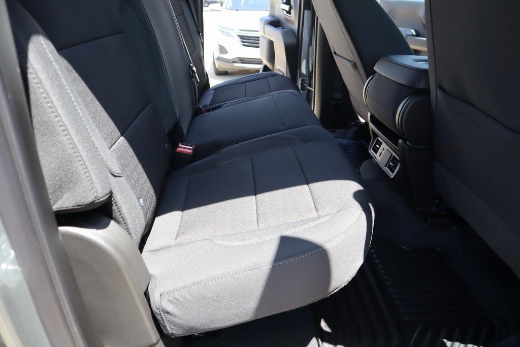 new 2025 Chevrolet Silverado 1500 car, priced at $37,348