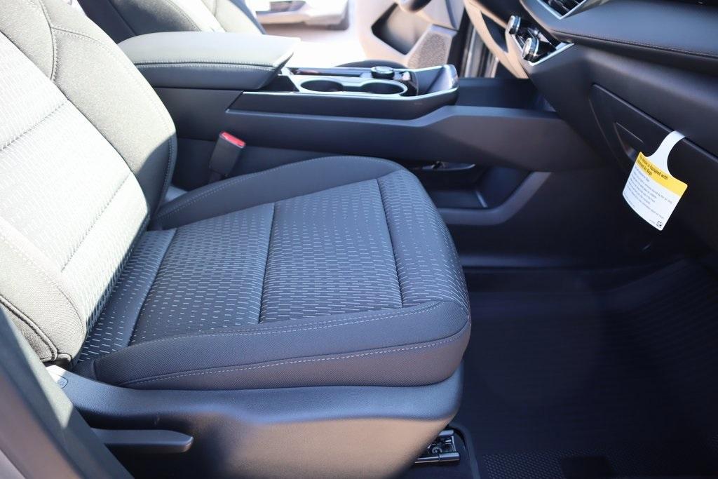 new 2026 Chevrolet Equinox car, priced at $31,659