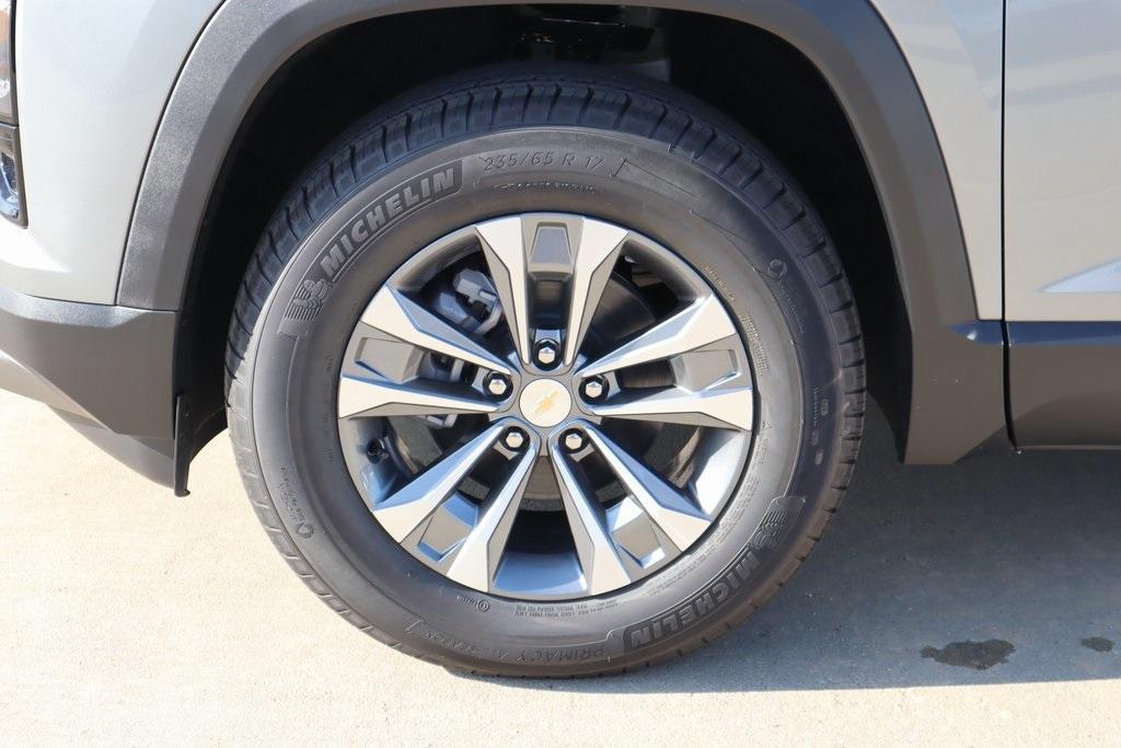 new 2026 Chevrolet Equinox car, priced at $31,659