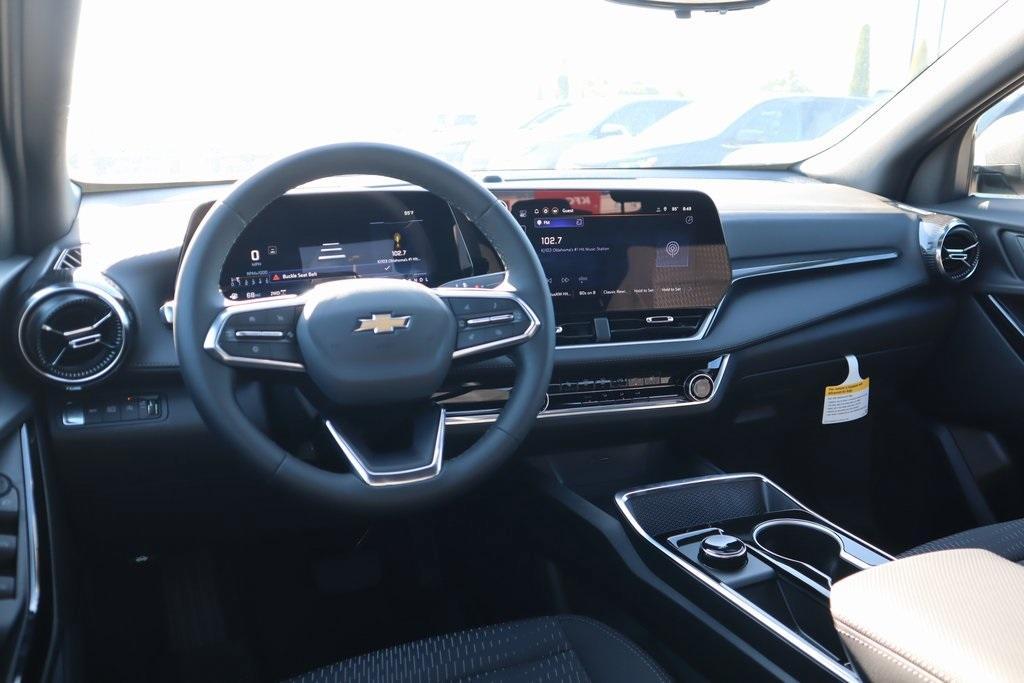 new 2026 Chevrolet Equinox car, priced at $31,659