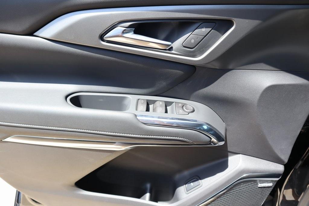 new 2025 Chevrolet Traverse car, priced at $47,681