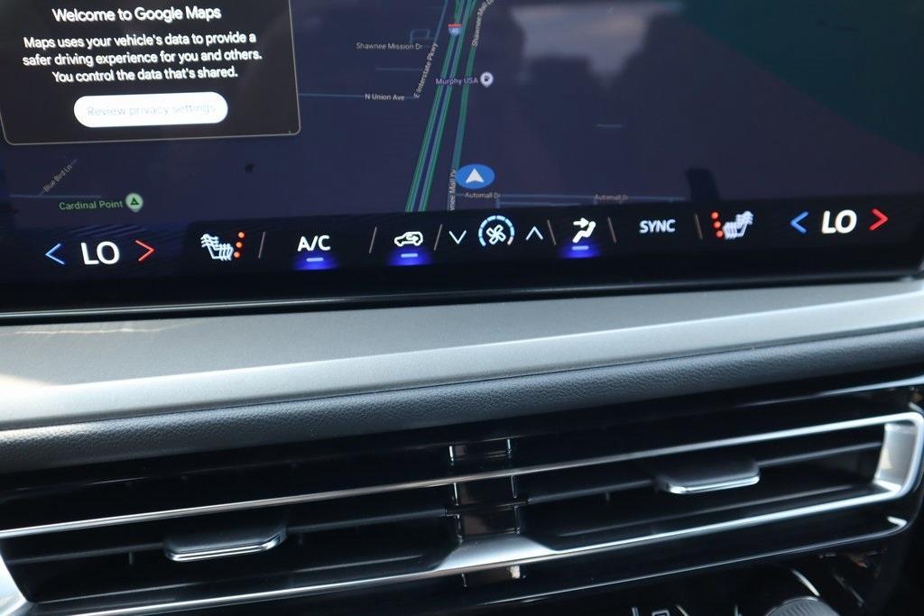 new 2025 Chevrolet Traverse car, priced at $47,681