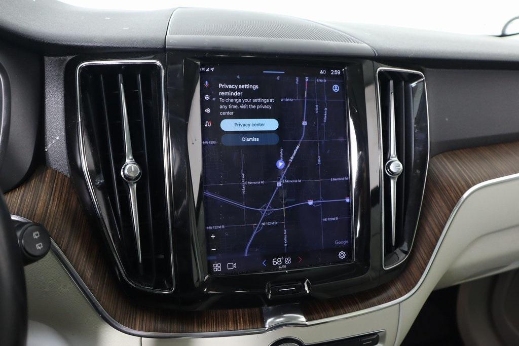 used 2022 Volvo XC60 car, priced at $23,870