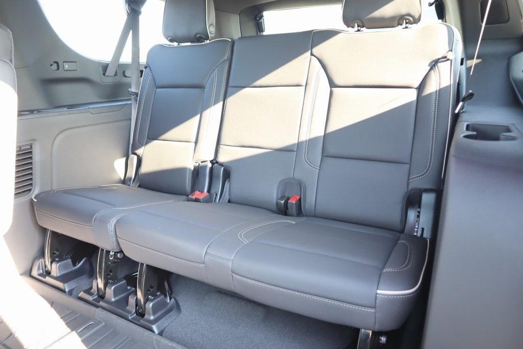 new 2025 Chevrolet Suburban car, priced at $79,999
