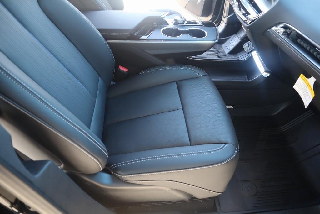 new 2025 Cadillac LYRIQ car, priced at $62,039