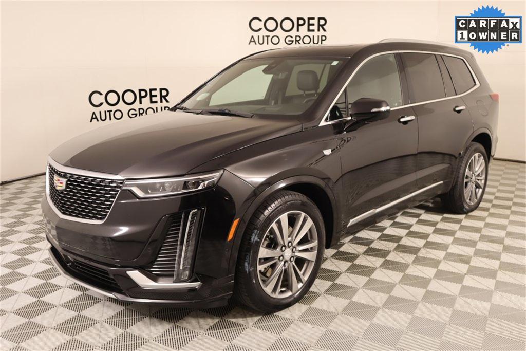 used 2022 Cadillac XT6 car, priced at $38,216