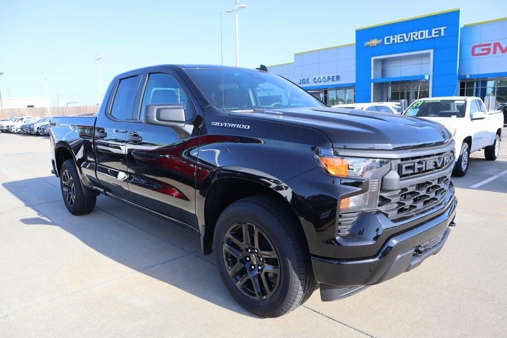 new 2025 Chevrolet Silverado 1500 car, priced at $41,263