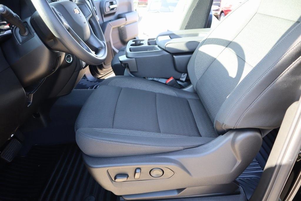 new 2025 Chevrolet Silverado 1500 car, priced at $37,263
