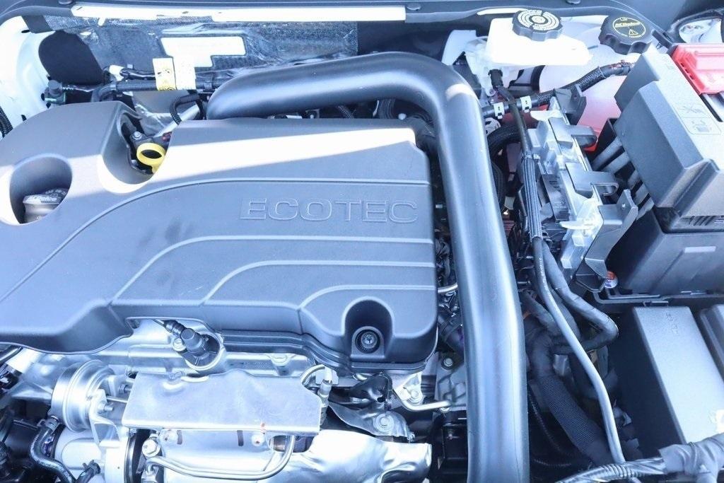 new 2026 Chevrolet Equinox car, priced at $30,437