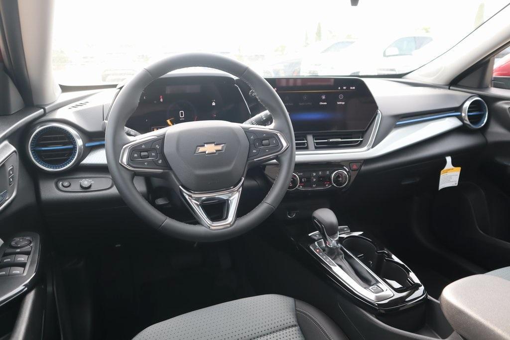 new 2025 Chevrolet Trax car, priced at $24,985