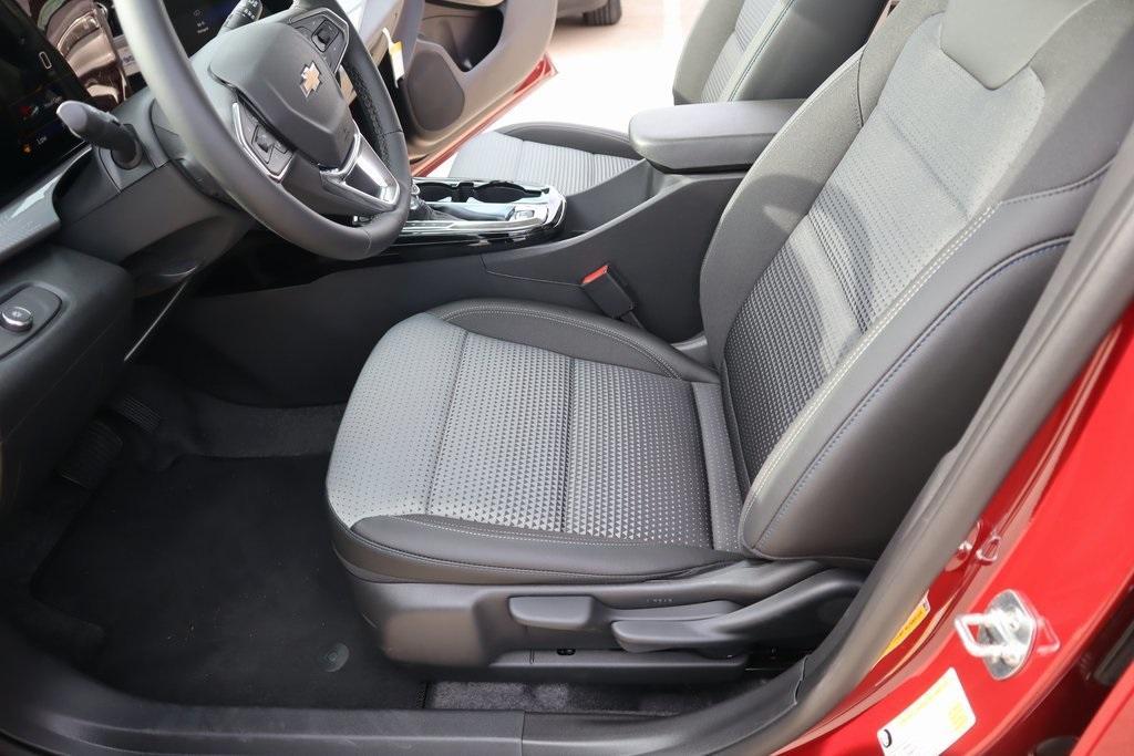 new 2025 Chevrolet Trax car, priced at $24,985