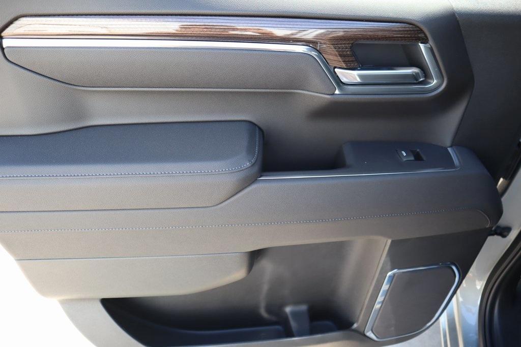 new 2025 Chevrolet Silverado 1500 car, priced at $55,715