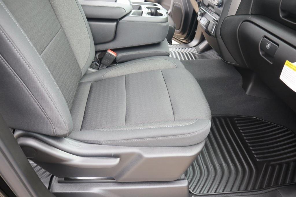 new 2025 Chevrolet Silverado 1500 car, priced at $41,484