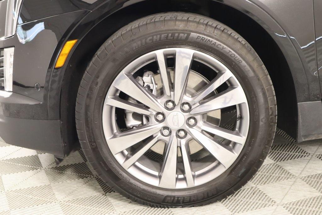used 2024 Cadillac XT5 car, priced at $48,975
