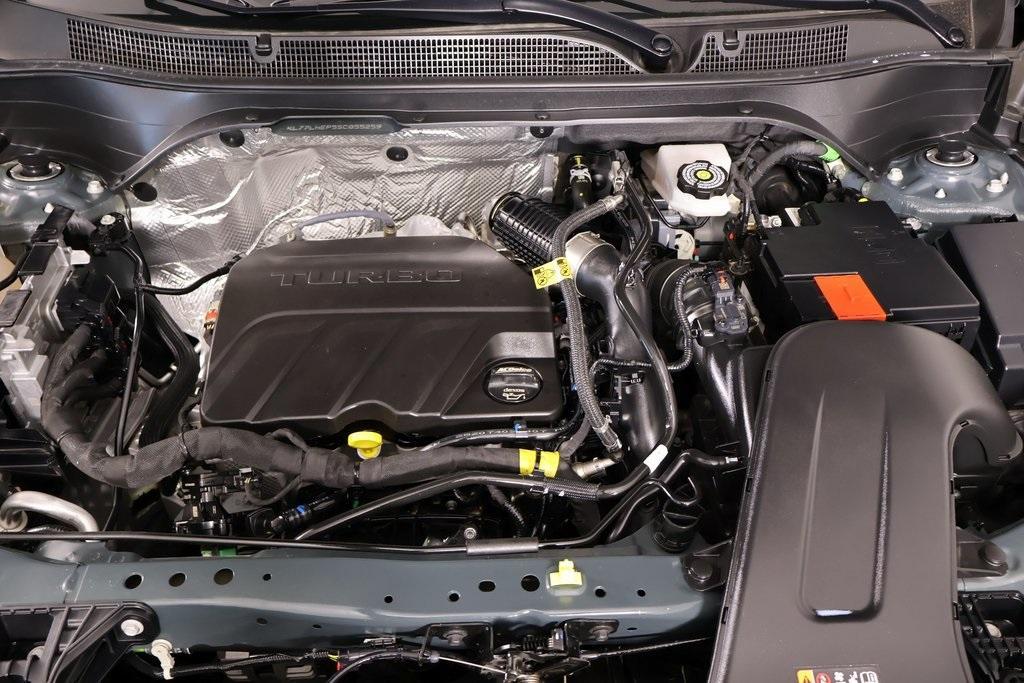 used 2025 Chevrolet Trax car, priced at $20,712