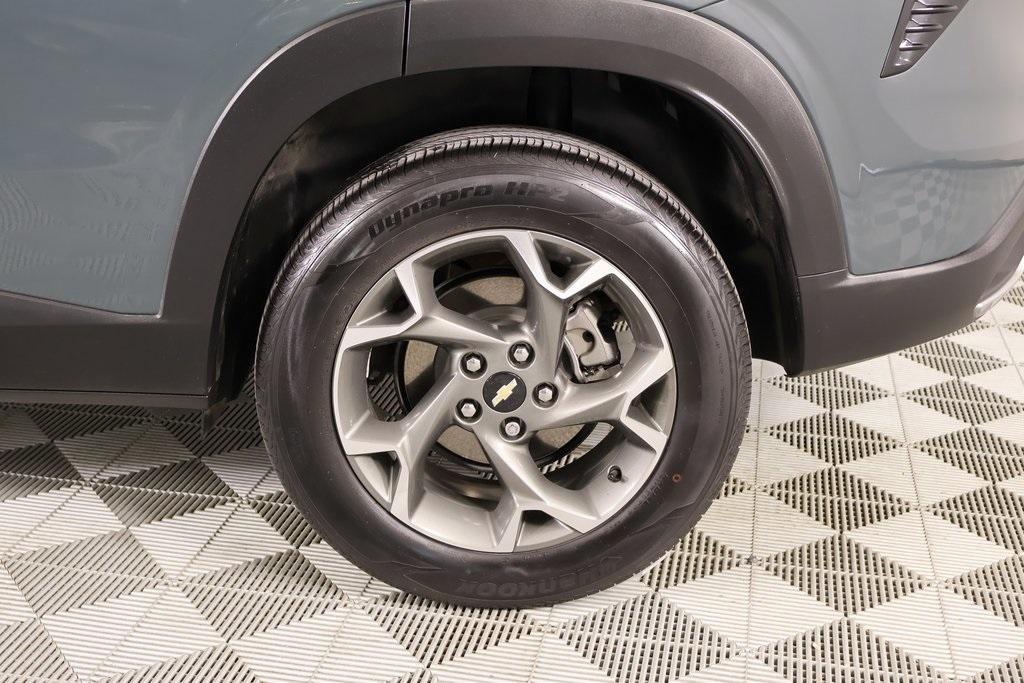 used 2025 Chevrolet Trax car, priced at $20,712