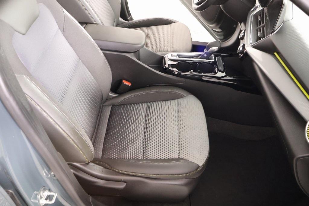 used 2025 Chevrolet Trax car, priced at $20,712