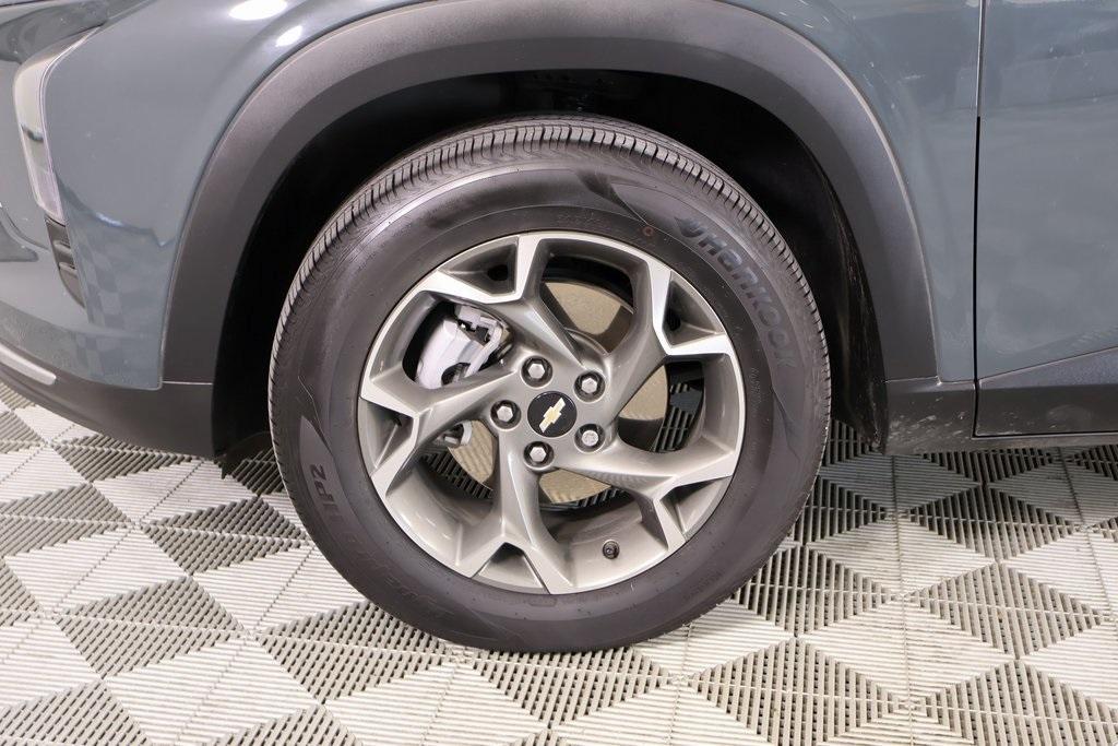 used 2025 Chevrolet Trax car, priced at $20,712