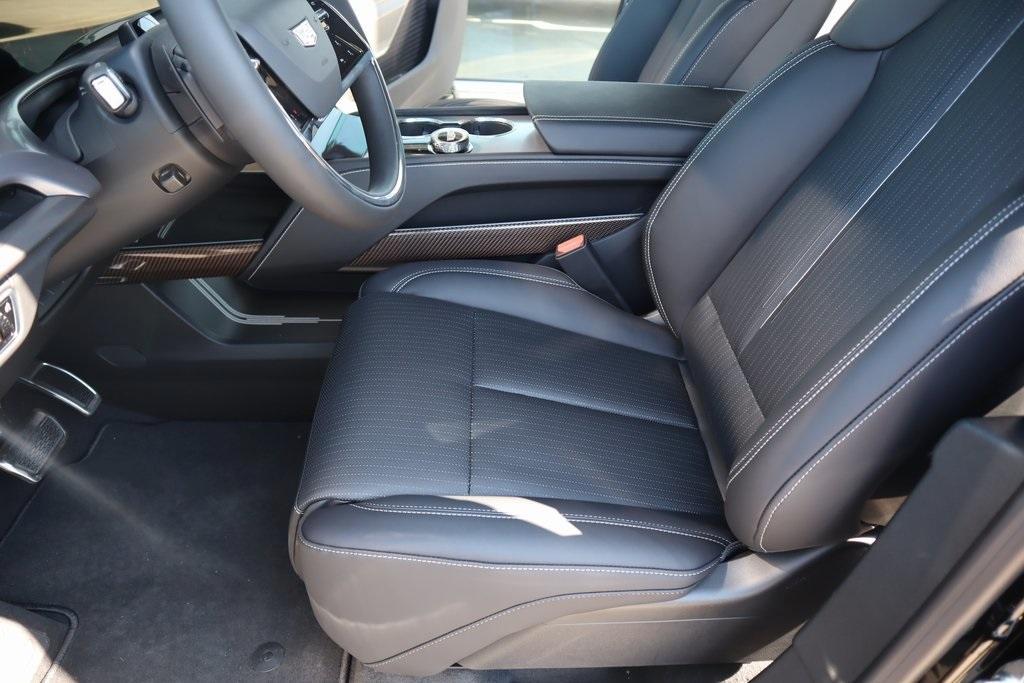 new 2026 Cadillac VISTIQ car, priced at $81,303