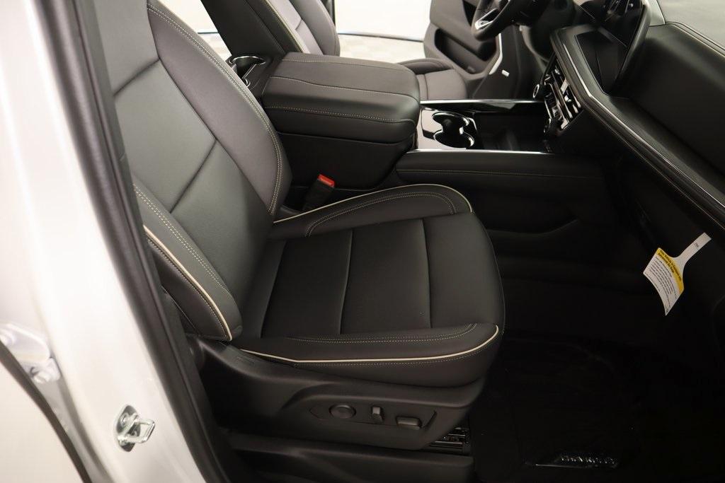 used 2025 Chevrolet Suburban car, priced at $76,545