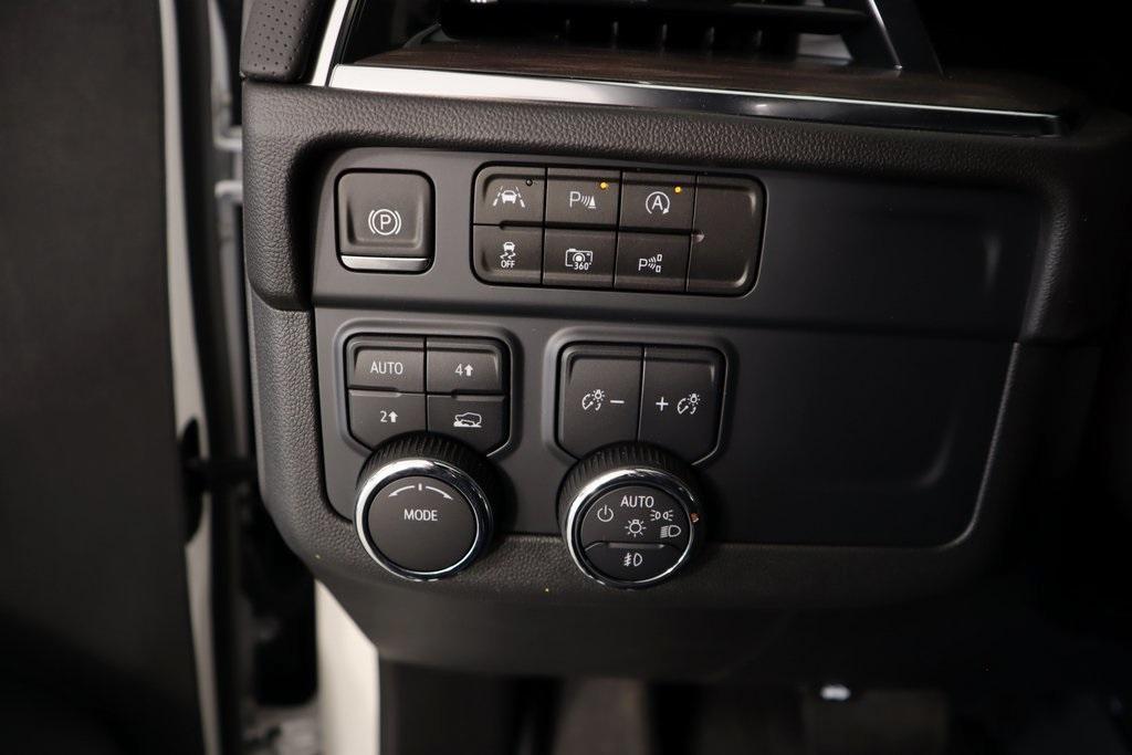used 2025 Chevrolet Suburban car, priced at $76,545